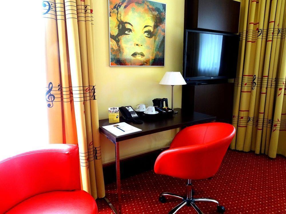 Holiday Inn Portland - Columbia Riverfront By Ihg Zewnętrze zdjęcie
